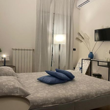Ventoblu In Centro Napoli Nápoles Exterior foto
